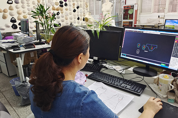 1656488065735065558.jpg 設(shè)計(jì).jpg